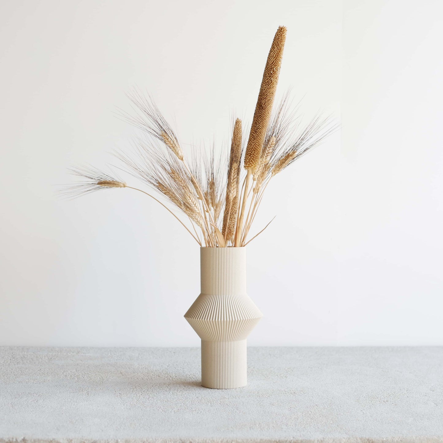 Vaso in legno riciclato HOI - perfetto per fiori secchi