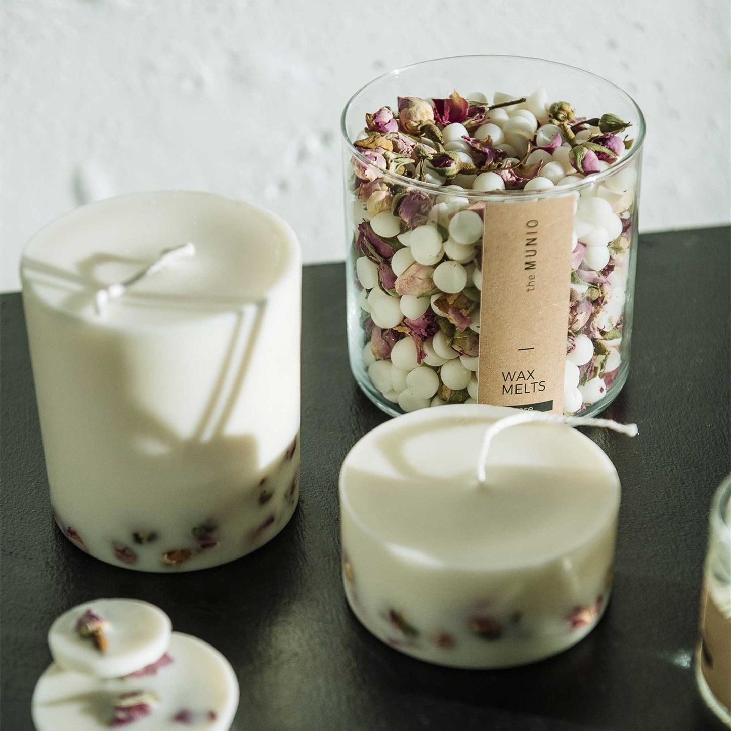 Mini candela rosa - Candela botanica ed artigianale - Fatta a mano