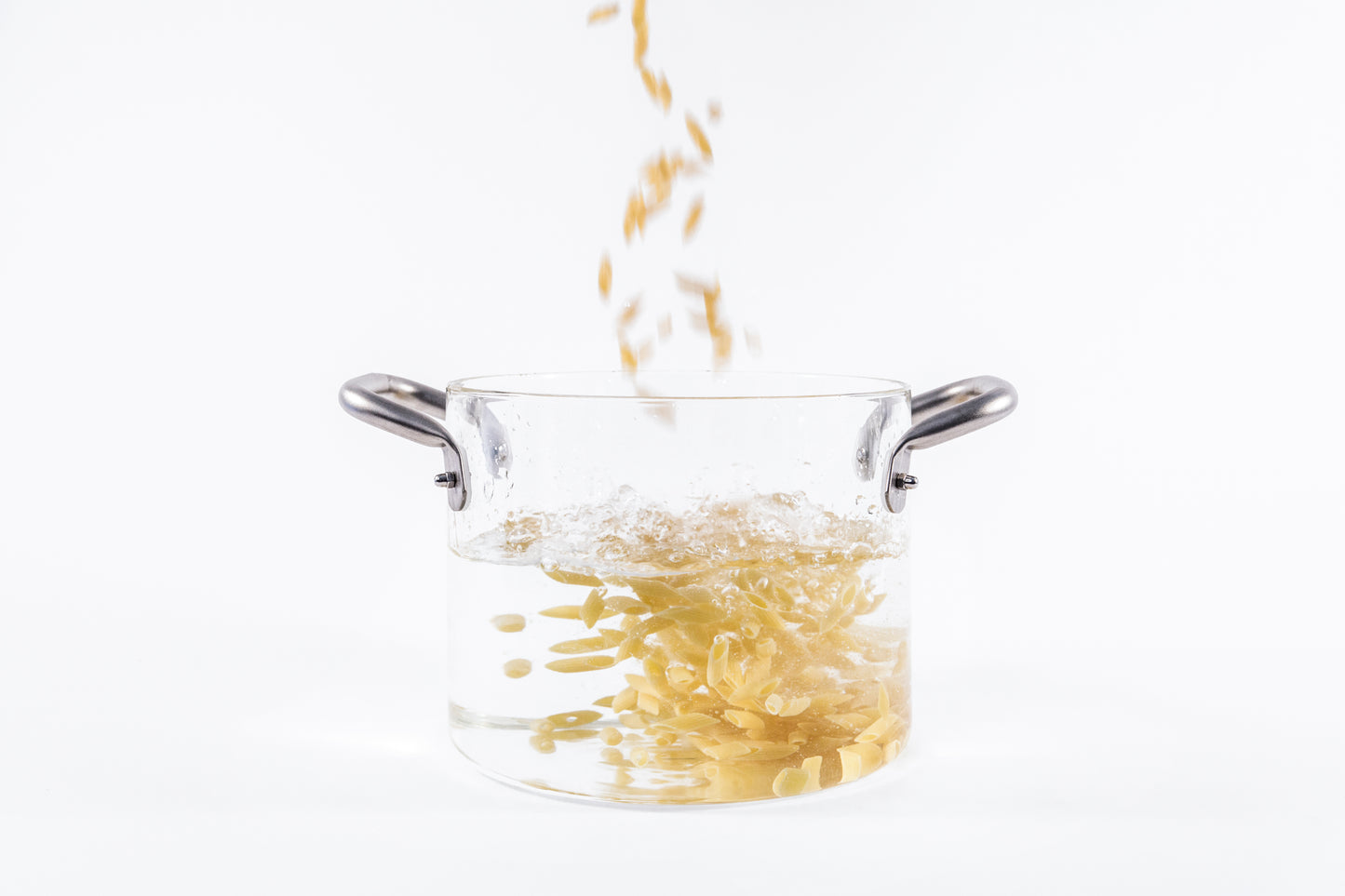 Beyond Basic - THE GLASS POT - Pentola in vetro borosilicato - Design Massimo Castagna - KnIndustrie