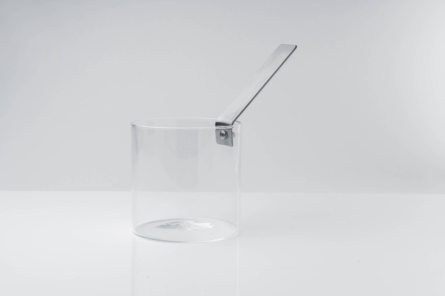 THE KETTLE - Bollilatte in vetro borosilicato - Design Lara Caffi (2018) - KnIndustrie