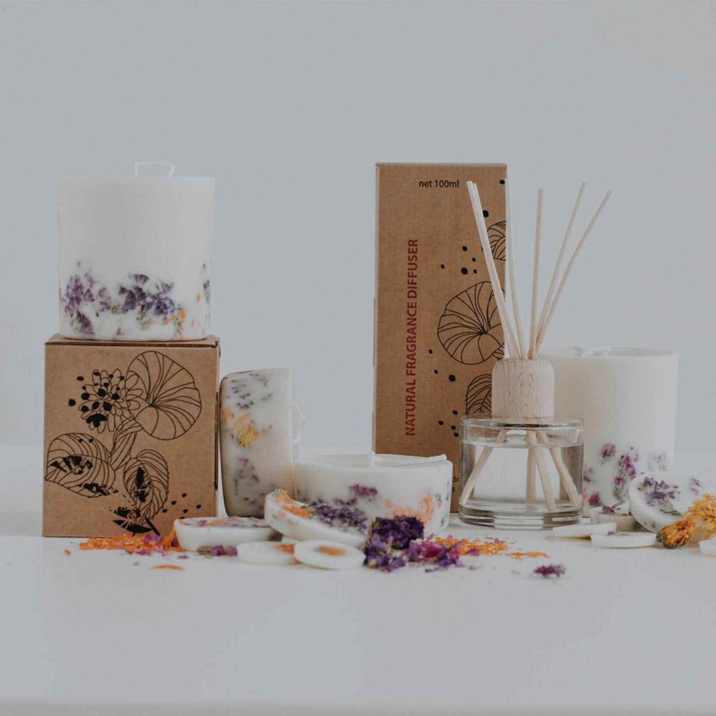 Mini candela con fiori selvatici - Candela biologica artigianale - Fatta a mano