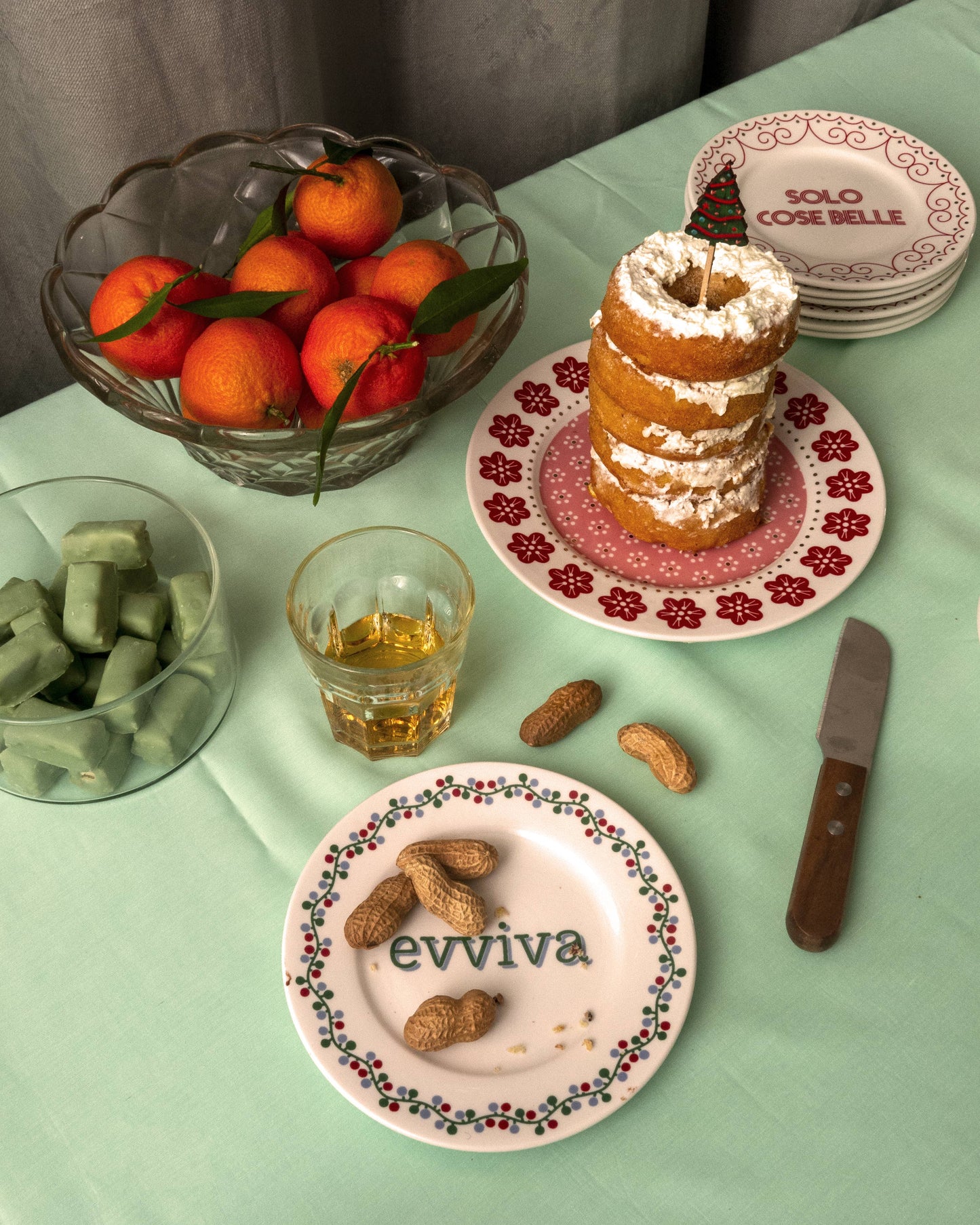 EVVIVA 02 - Piatto in porcellana con scritta