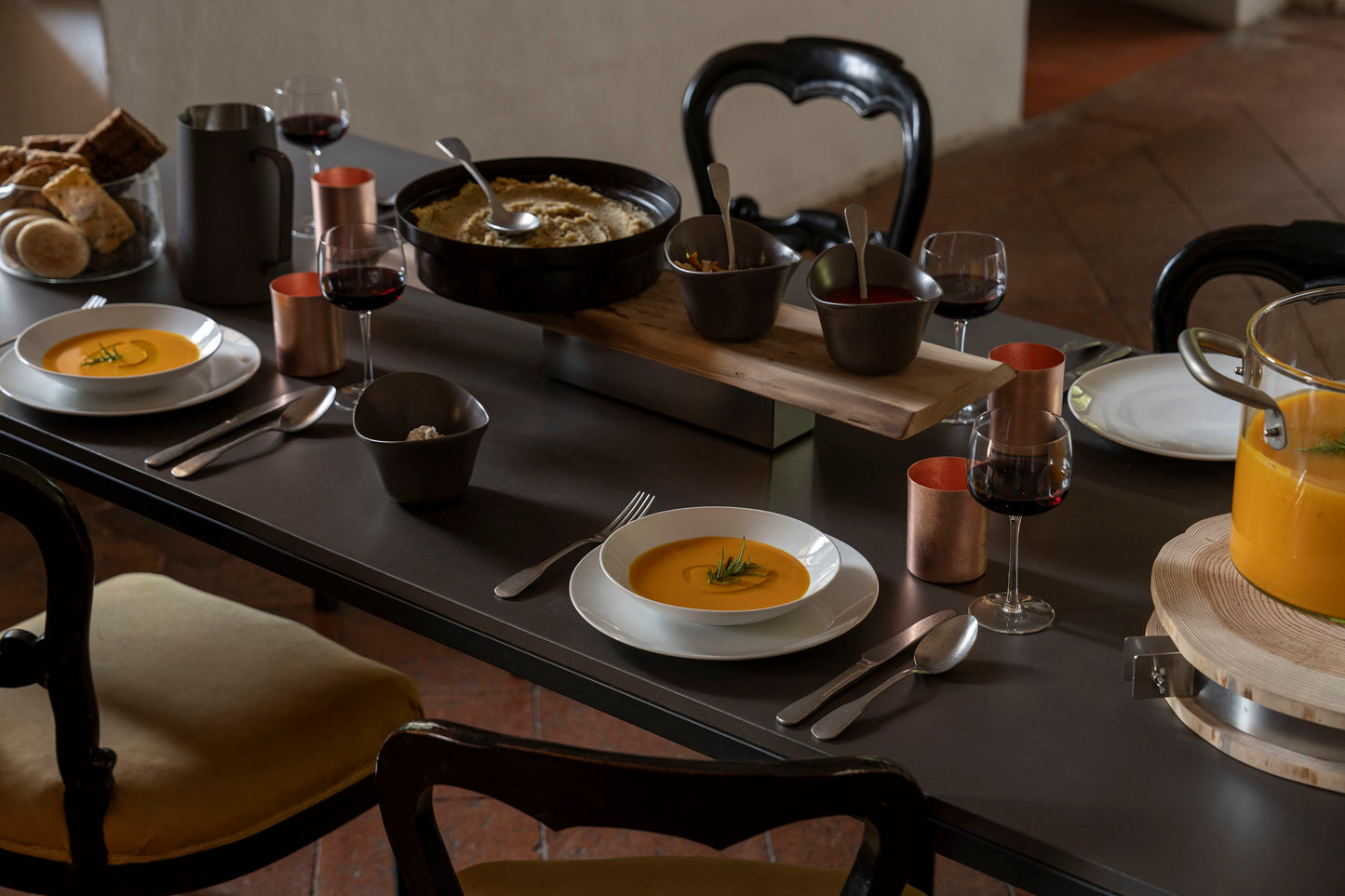 CENTROTAVOLA GASTRONOMICO - ESSENZE - KnIndustrie