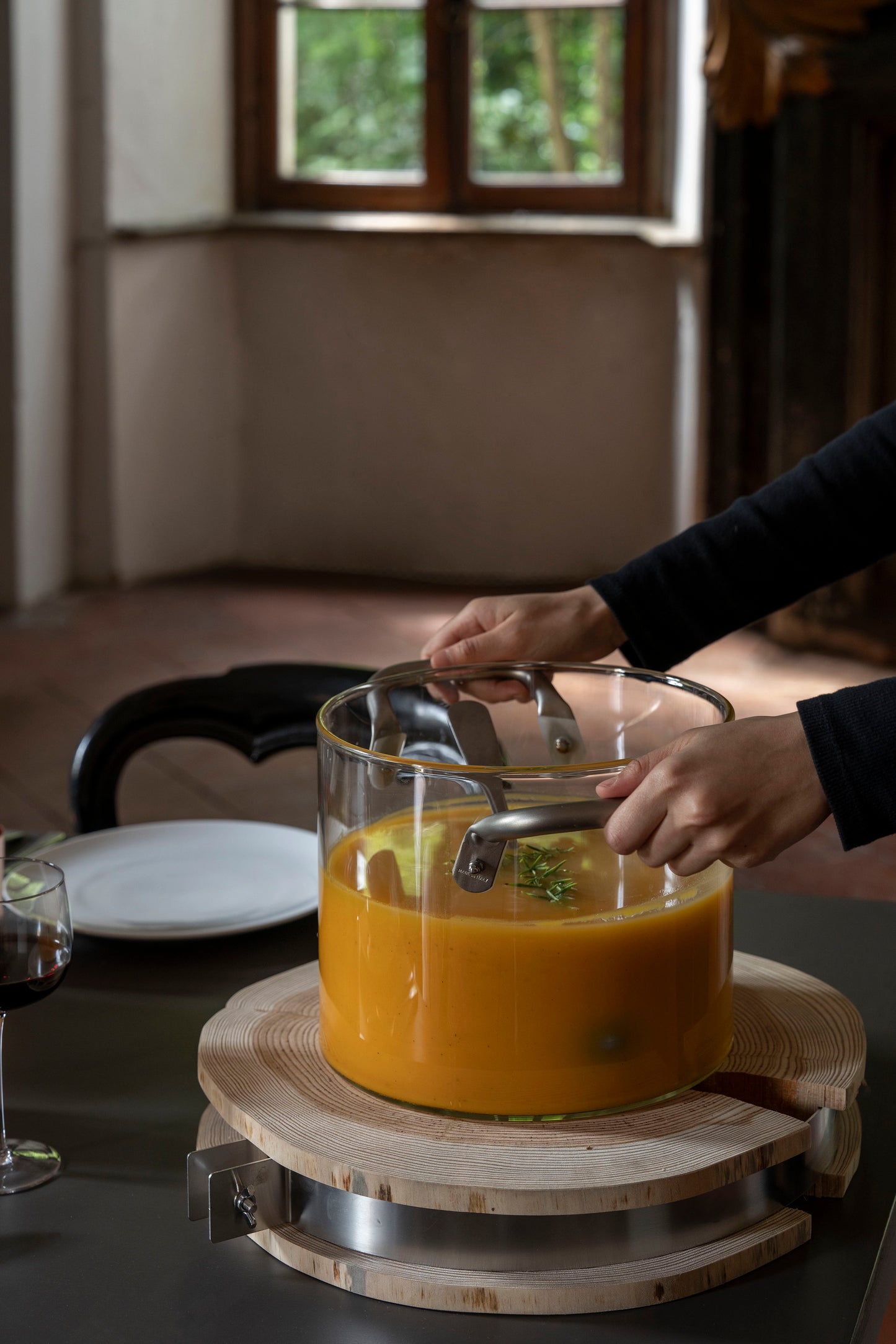 Beyond Basic - THE GLASS POT - Pentola in vetro borosilicato - Design Massimo Castagna - KnIndustrie