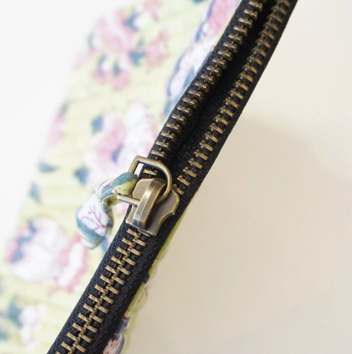 Piccola pochette - in cotone stampato n. 91