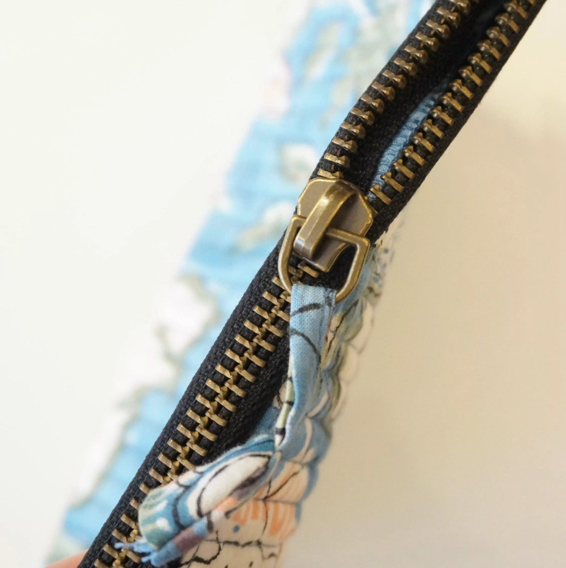 Piccola pochette - in cotone stampato n. 95